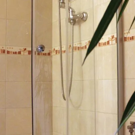 Aparthotel Parkowa - Ze Sniadaniem Nowa Ruda