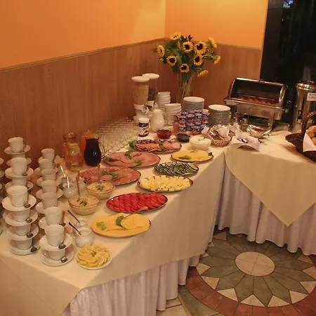 Aparthotel Parkowa - Ze Sniadaniem