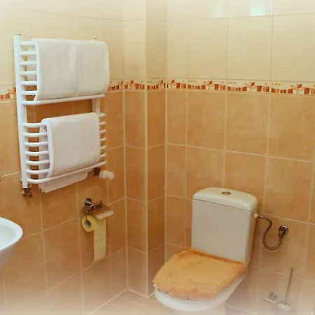 מלון דירות Parkowa - Ze Sniadaniem