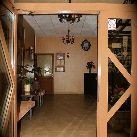 Parkowa - Ze Sniadaniem נובה רודה