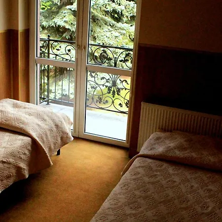 Aparthotel Parkowa - Ze Sniadaniem Nowa Ruda