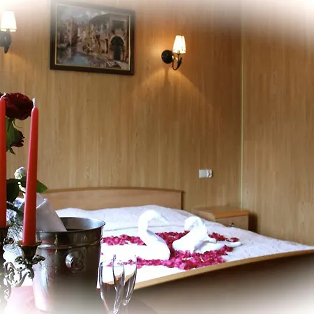 Parkowa - Ze Sniadaniem 3*