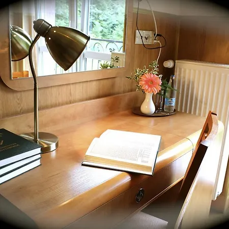 Aparthotel Parkowa - Ze Sniadaniem 3*