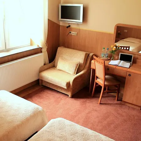 Parkowa - Ze Sniadaniem Aparthotel 3*