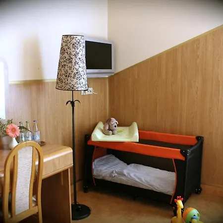 Aparthotel Parkowa - Noclegi Ze Sniadaniem Nowa Ruda
