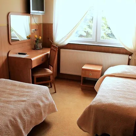 Parkowa - Ze Sniadaniem Aparthotel 3*