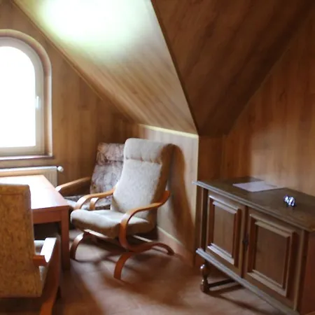 Aparthotel Parkowa - Ze Sniadaniem 3*