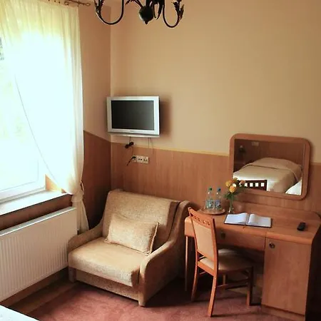 Aparthotel Parkowa - Noclegi Ze Sniadaniem Nowa Ruda