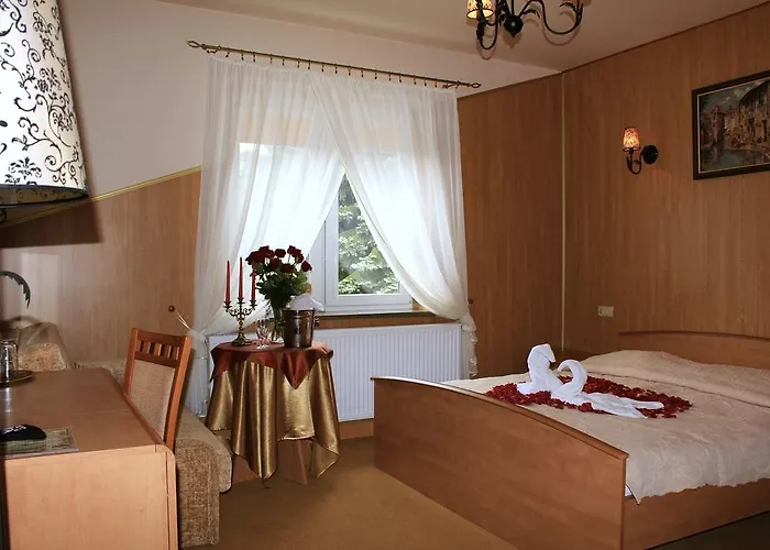 Parkowa - Noclegi Ze Sniadaniem 3* Nowa Ruda