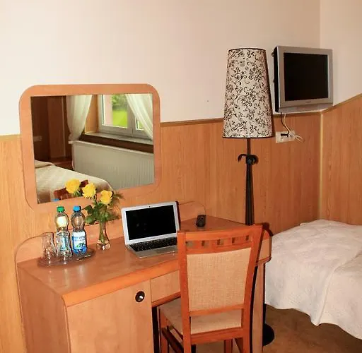 Parkowa - Noclegi Ze Sniadaniem 3* Nowa Ruda