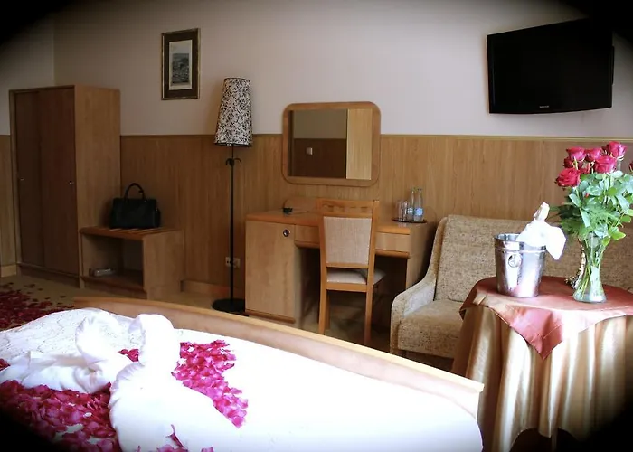 Parkowa - Ze Sniadaniem Aparthotel Nowa Ruda