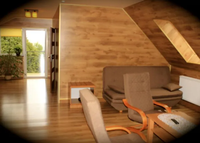 Aparthotel Parkowa - Ze Sniadaniem 3*