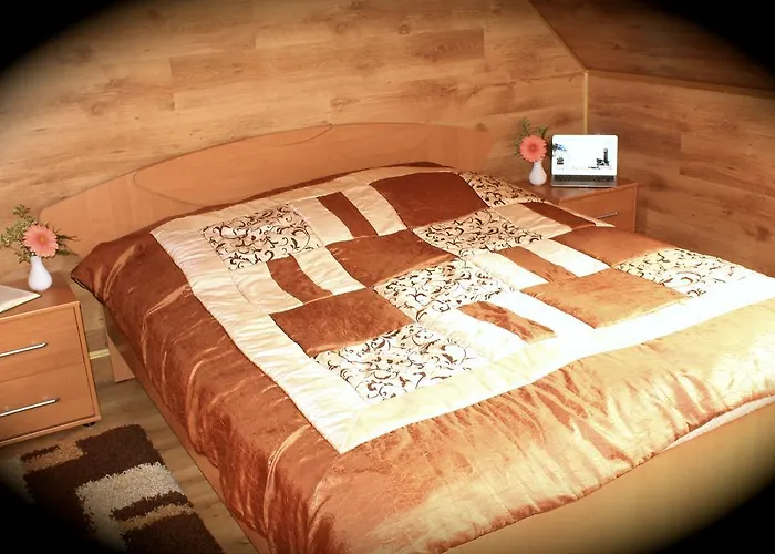 Aparthotel Parkowa - Noclegi Ze Sniadaniem Nowa Ruda