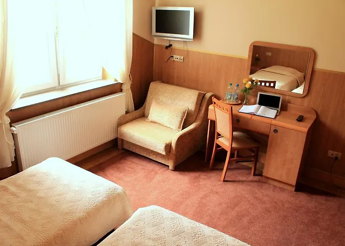 Parkowa - Noclegi Ze Sniadaniem Aparthotel 3*