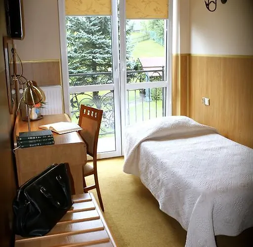 Parkowa - Noclegi Ze Sniadaniem Aparthotel Nowa Ruda