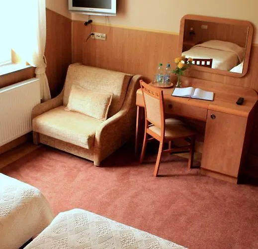 Parkowa - Ze Sniadaniem Aparthotel 3*